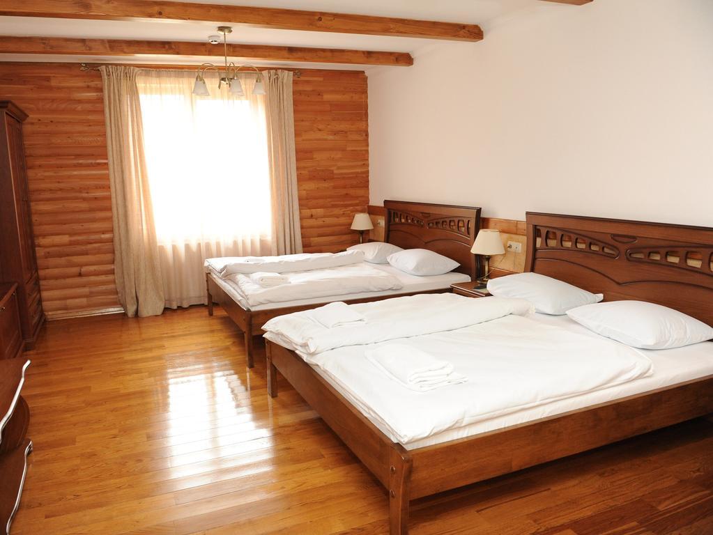 Hotel Perlyna Karpat Bukovel Camera foto