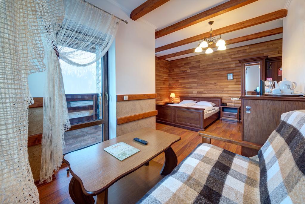 Hotel Perlyna Karpat Bukovel Esterno foto