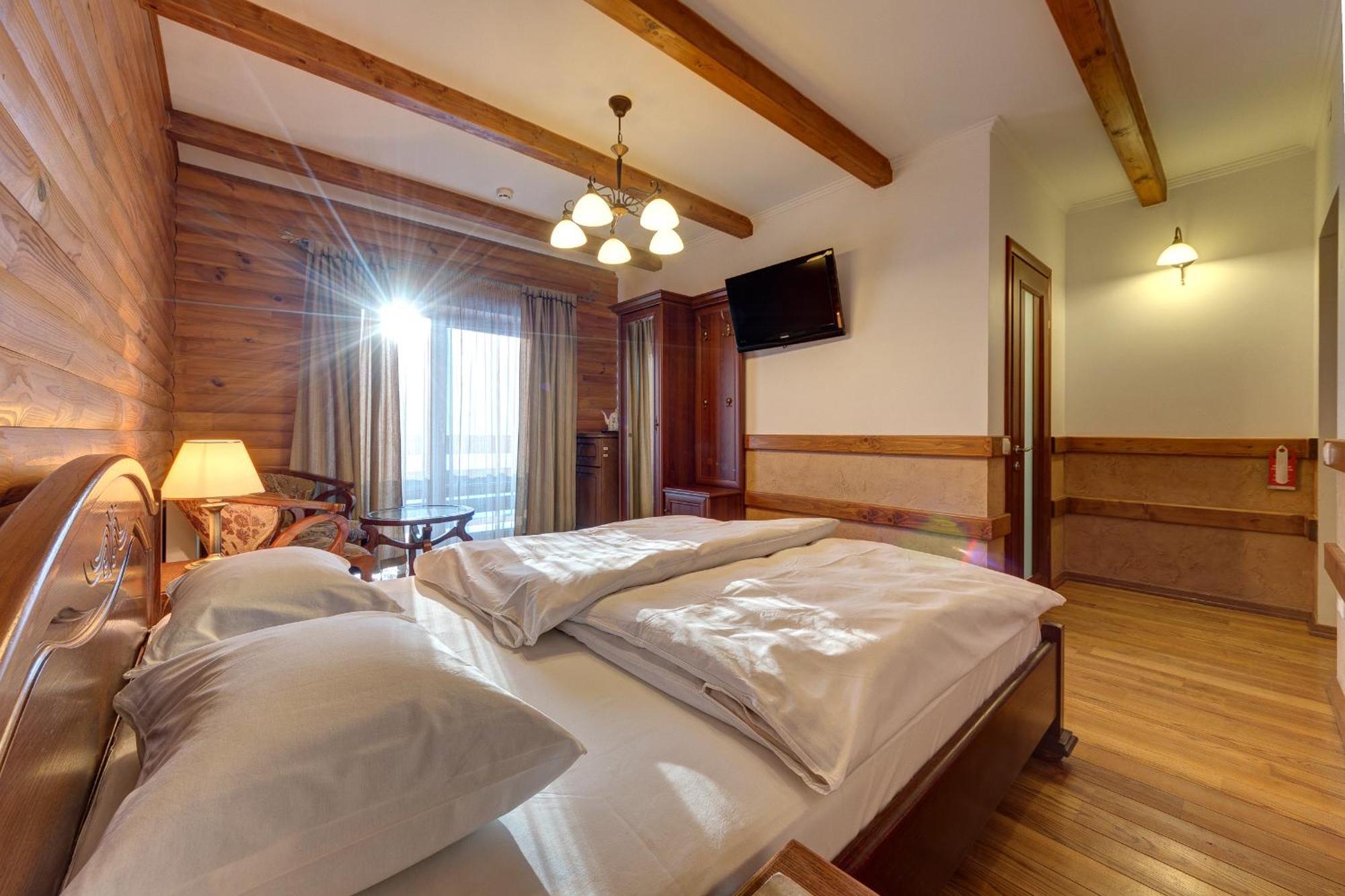 Hotel Perlyna Karpat Bukovel Esterno foto