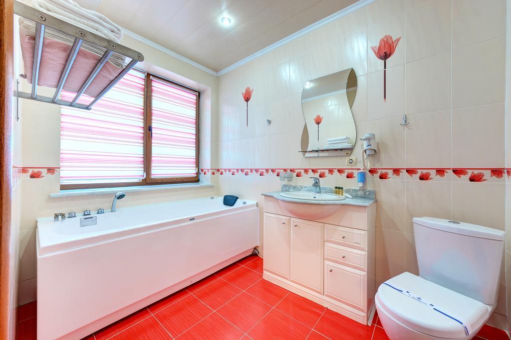 Hotel Perlyna Karpat Bukovel Esterno foto