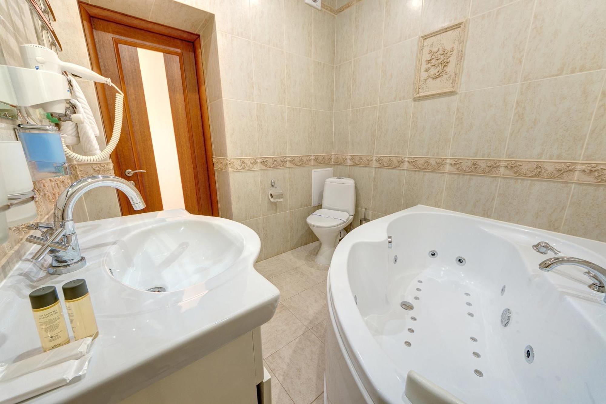 Hotel Perlyna Karpat Bukovel Esterno foto