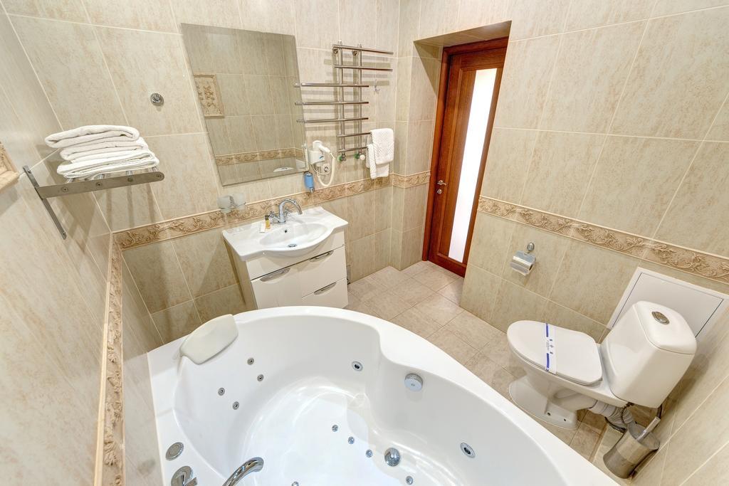Hotel Perlyna Karpat Bukovel Esterno foto