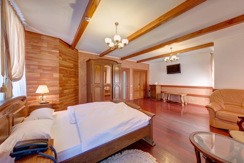 Hotel Perlyna Karpat Bukovel Esterno foto