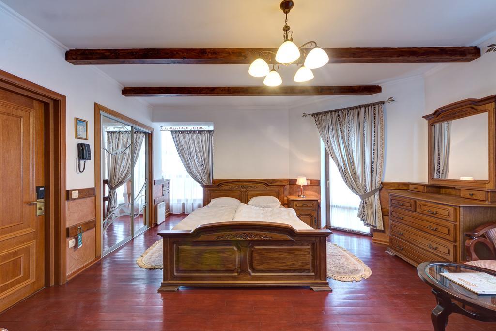 Hotel Perlyna Karpat Bukovel Esterno foto