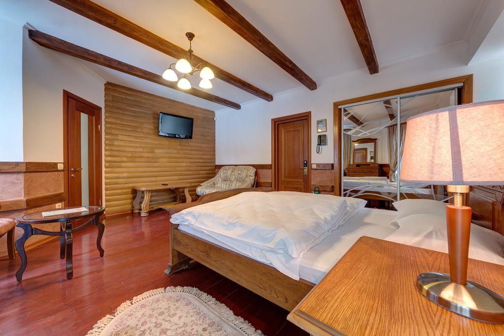 Hotel Perlyna Karpat Bukovel Esterno foto