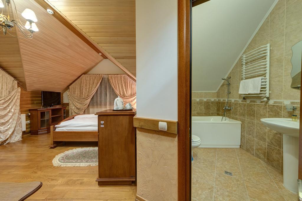 Hotel Perlyna Karpat Bukovel Esterno foto